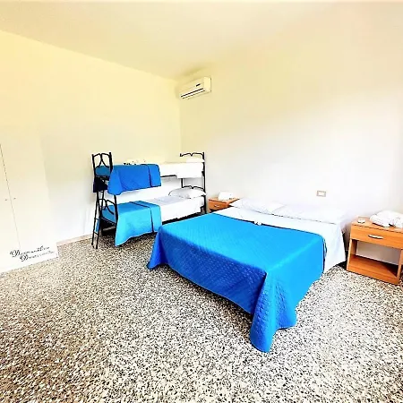 Casette A Due Passi Dal Mare Holiday home *